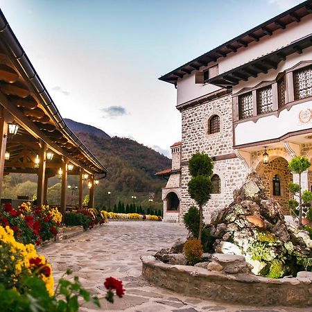 The House Of The Miyaks Hotel Rostusa Екстериор снимка