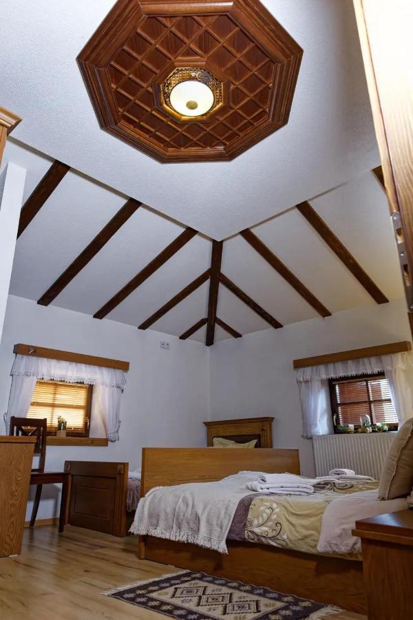 The House Of The Miyaks Hotel Rostusa Екстериор снимка