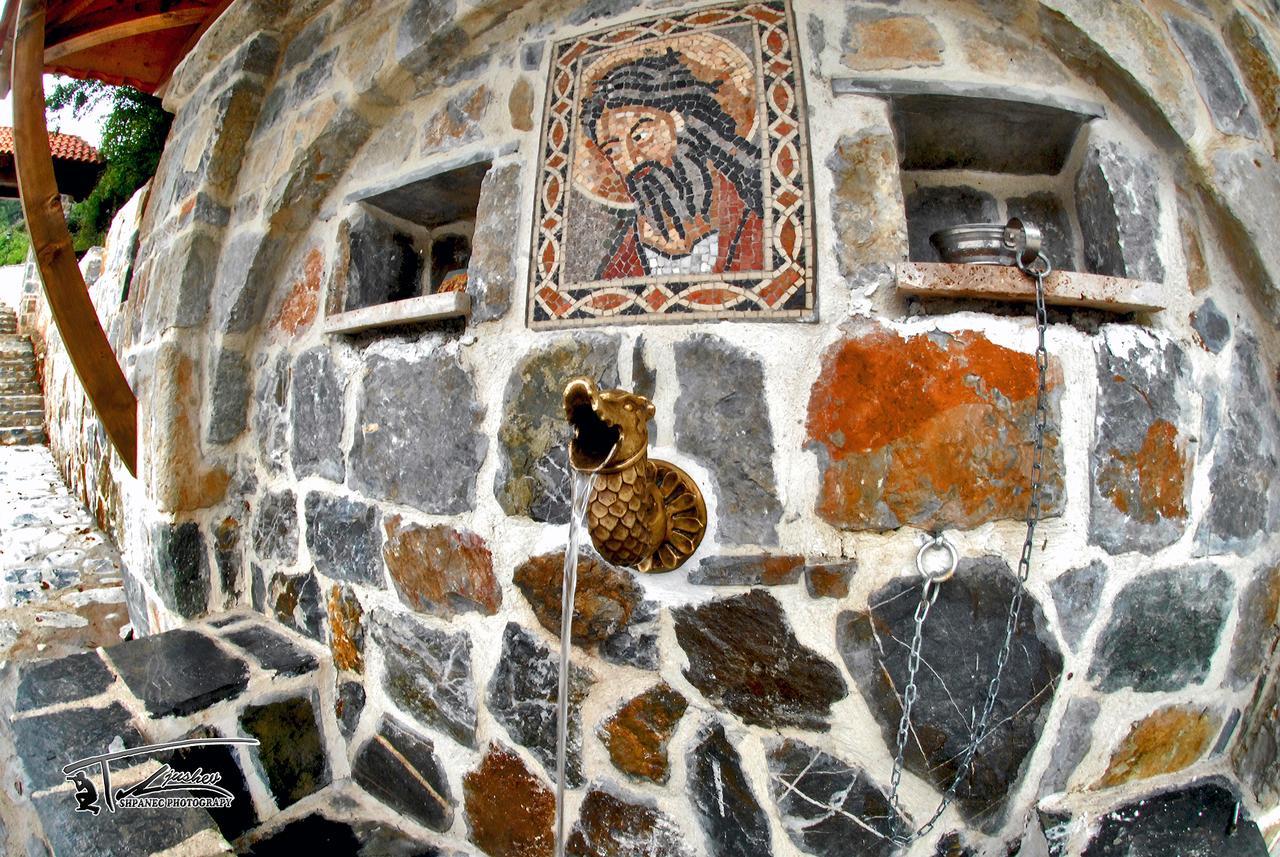 The House Of The Miyaks Hotel Rostusa Екстериор снимка